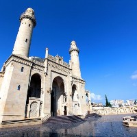 Во всех мечетях Азербайджана мусульмане молятся о жертвах пожара