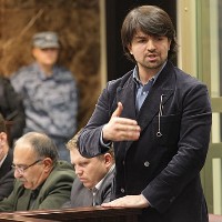Известный российский адвокат отправился в Мьянму защищать мусульман-рохинья