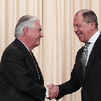 Лавров и Тиллерсон обсудили взаимодействие России и США в Сирии