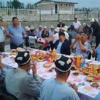 Ифтар объединил жителей конфликтующих сел Киргизии и Таджикистана