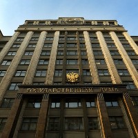 Скандальный законопроект о добровольном изучении языков обсудят в Госдуме