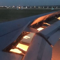 Самолет с саудовской сборной приземлился в Ростове с неисправным двигателем
