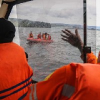 В Индонезии ищут 180 человек, пропавших без вести при крушении парома