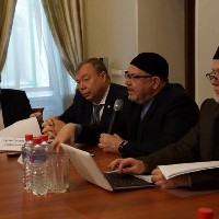 "Если не работать по стандартам, исламские вузы станут курсами"