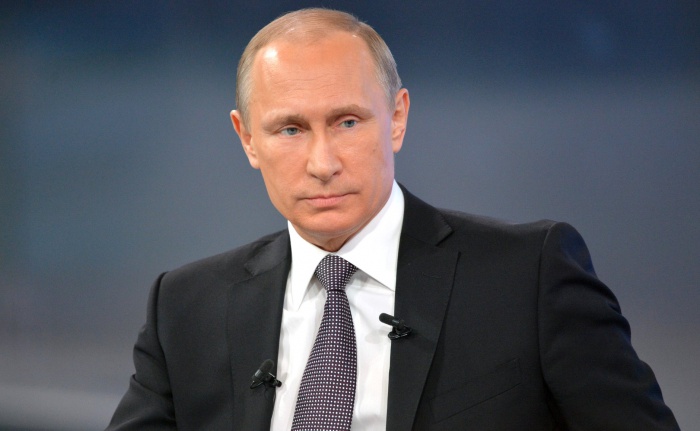 Владимир Путин начинает визит в Саудовскую Аравию