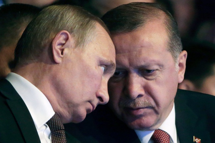 Путин и Эрдоган обсудили по телефону Сирию